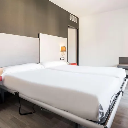 Ilunion Romareda Zaragoza