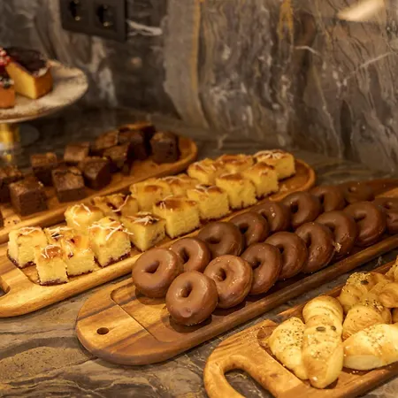 Ilunion Romareda Hotel 4*