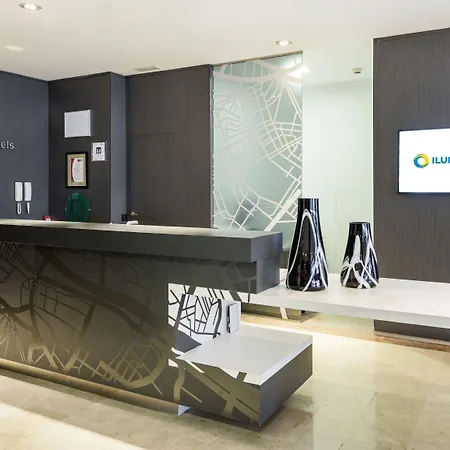 Hotel Ilunion Romareda