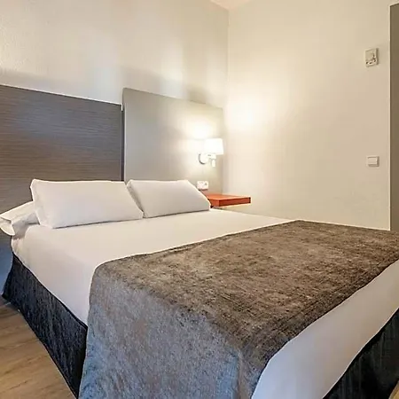 Ilunion Romareda 4*