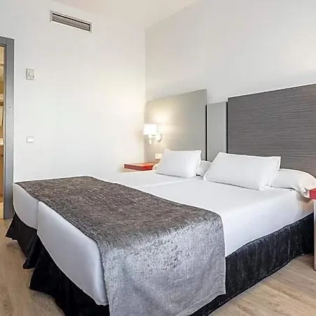 Ilunion Romareda Hotel