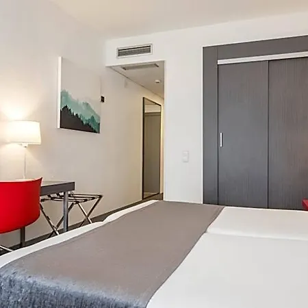 Hotel Ilunion Romareda Zaragoza