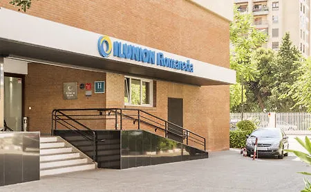 Ilunion Romareda Szálloda 4*
