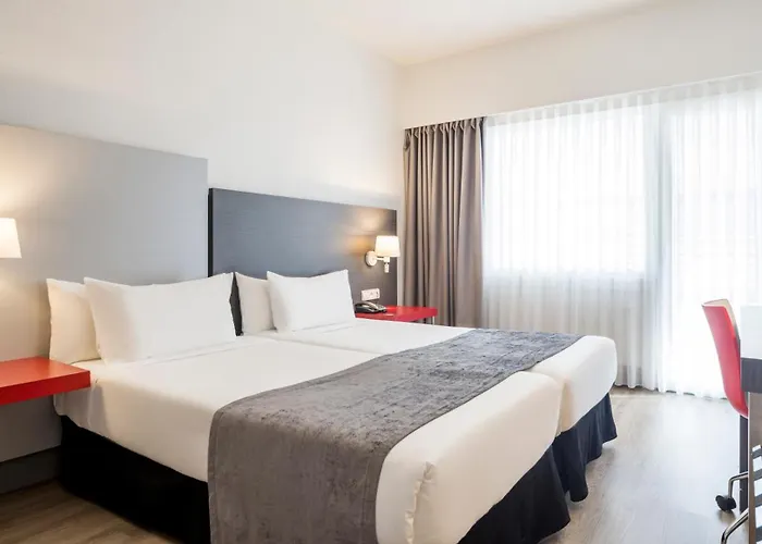 Hotell Ilunion Romareda Zaragoza