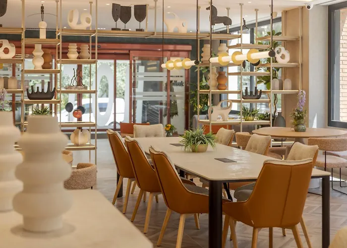 Hotel Ilunion Romareda