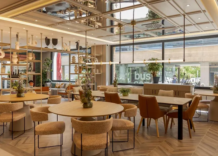 Hotell Ilunion Romareda Zaragoza