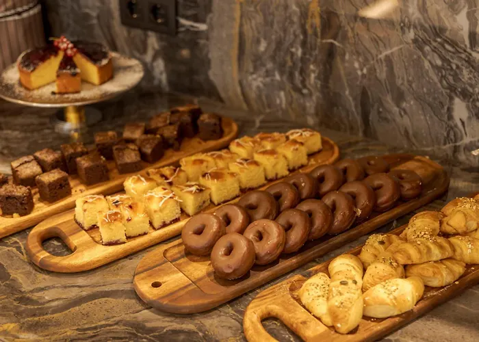 Ilunion Romareda Hotell 4*