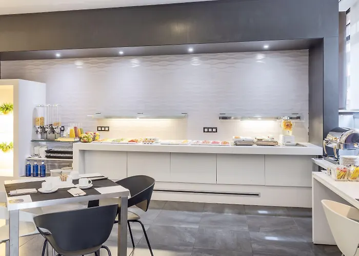 Ilunion Romareda Hotell