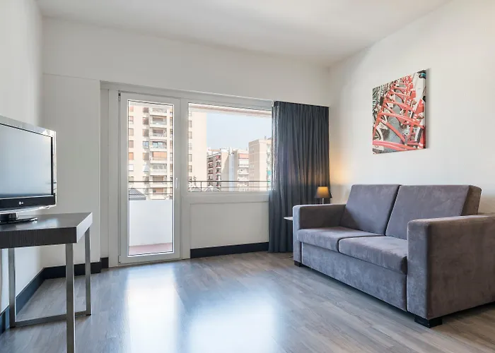 Hotell Ilunion Romareda Zaragoza